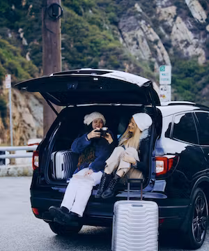 Olya Hill: Capturing the Magic of Creativity.