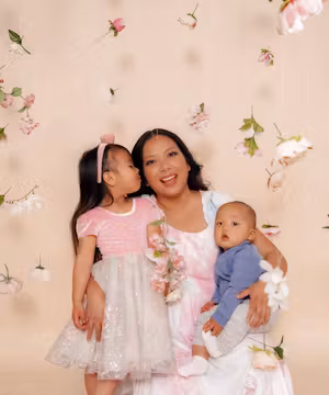 Gizelle: SoCal Mom, Snack Connoisseur and Adventure Lover