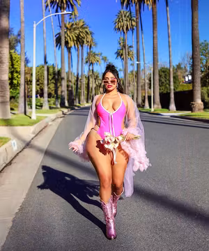 Jasmin Mojica is ready to turn up the heat at Coachella with her curvy style and confidence