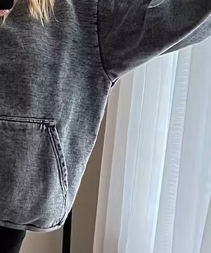 Engaging style & outfit inspo from @carolineandreafit