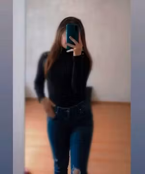 Sponsored Instagram post from @_adisaaa_17