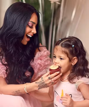 Quality logo by @Bellafaris66