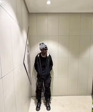 Chilling with TT: Your Ticket to Cool Content