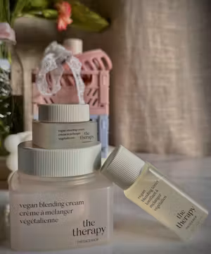 Embrace Radiance with Kate: Flaunting Skincare & Fashion