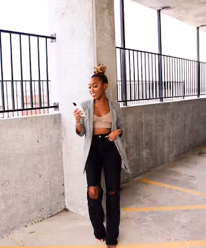 Unique Instagram Reel by @alexadarling_