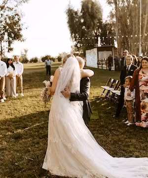 Emily Fuller - Photographer sharing her nontraditional family life & business behind the scenes