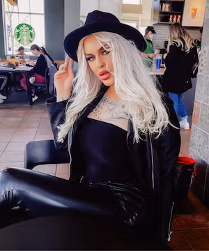 Emilie Boucher: Montreal's Vibrant Lifestyle Influencer