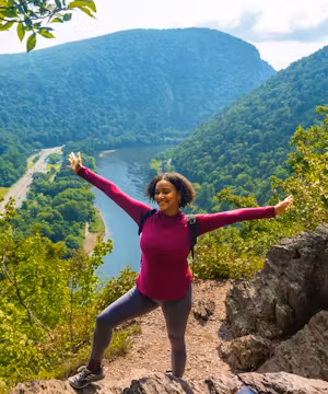 Vibrant instagram campaigns (outdoors, travel, wellness)