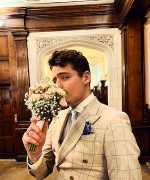 Angus Findlay: Turning Everyday Life into classy style