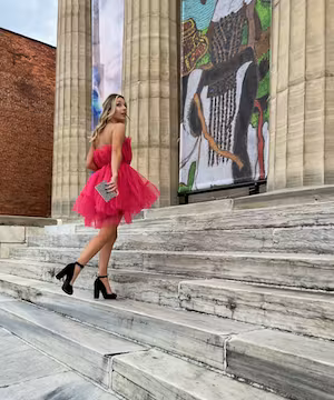 Engaging style & outfit inspo from @carolineandreafit