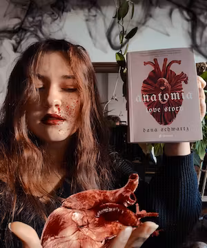 Custom product photos by @nala.wie