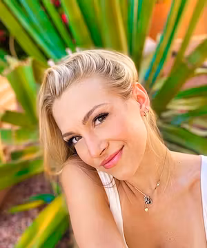 Creative Custom Instagram Post by @olivia.a.jones