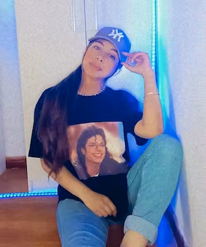 A model and a mom @Andreinapacheco_