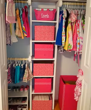 Meet Angela: Supermom, Teacher, Athlete, and Blogger!