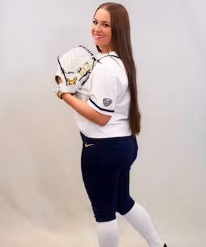 Emily Farlin: Akron Softball Ace!