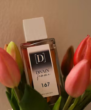 Marella Ruata radiates confidence and style!