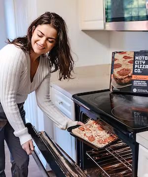 Commercial Grade Creative Instagram post from @Piperoninsta