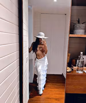 Eye catching, informative, and viral travel lifestyle Reel from @Travelgal_val